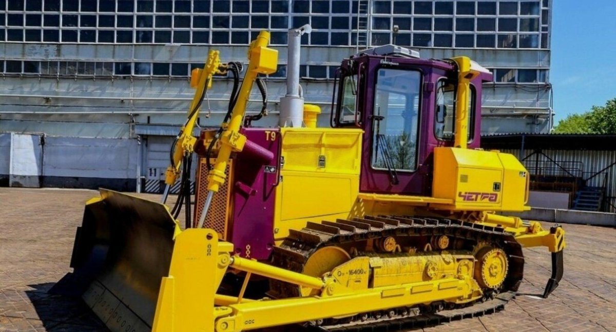 Бульдозер ЧЕТРА т9
