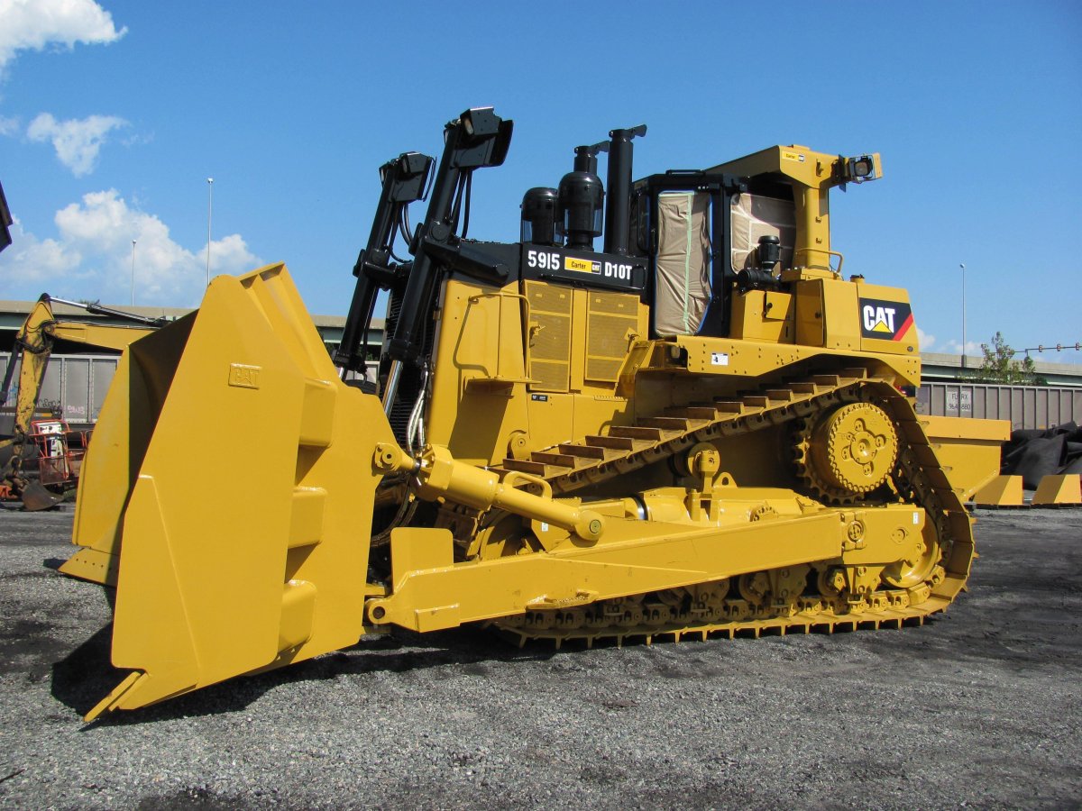 Бульдозер Cat d10t