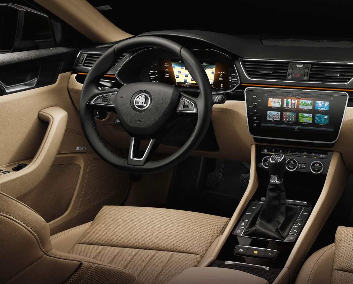 Шкода Суперб 2017 салон