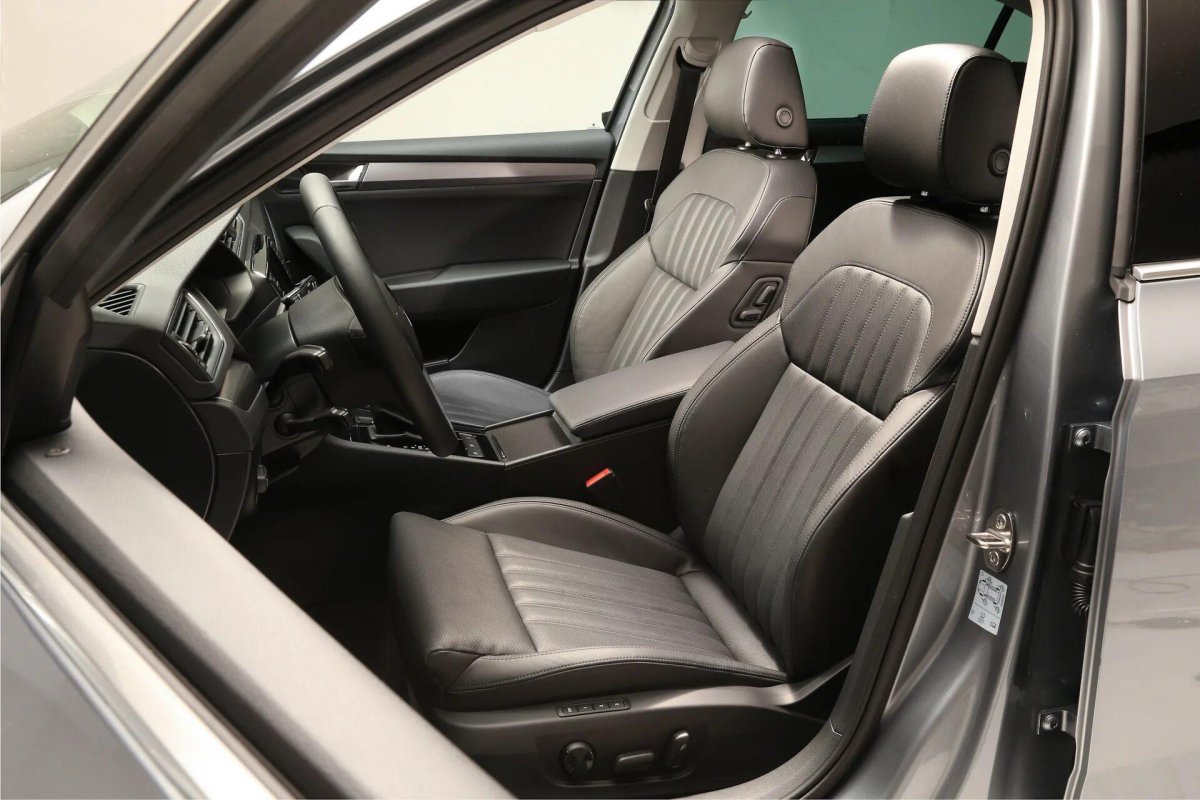 Шкода Суперб 3 салон