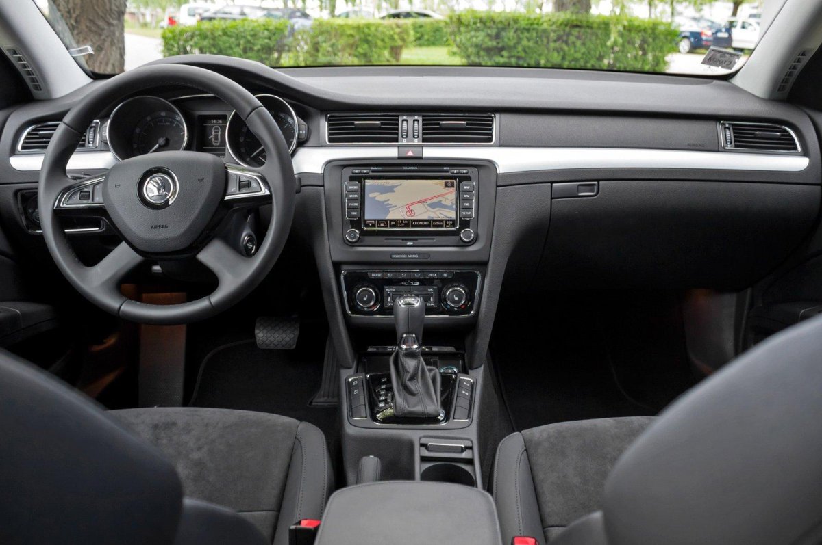 Skoda Superb 2 салон