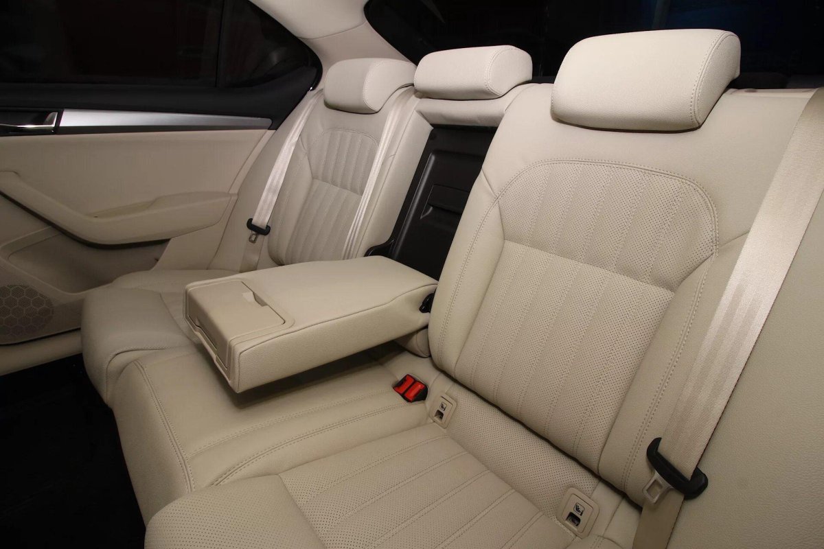 Шкода Суперб 3 салон