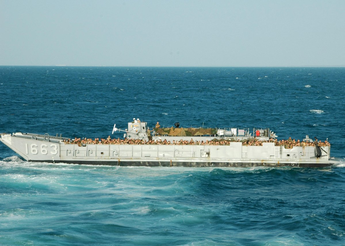 USS Iwo Jima LHD-7