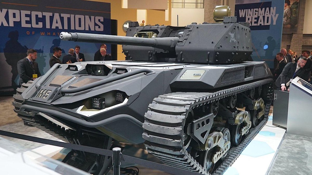 Боевой робот Ripsaw m5