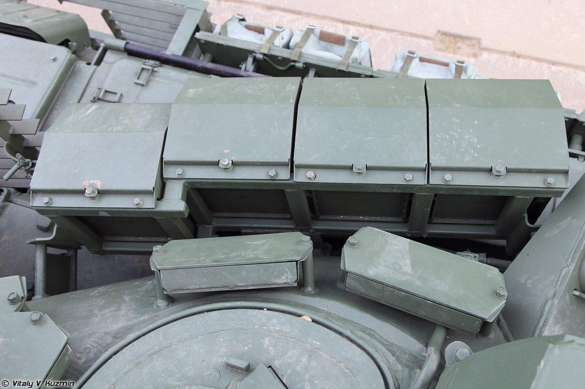 Т-72 С динамической защитой