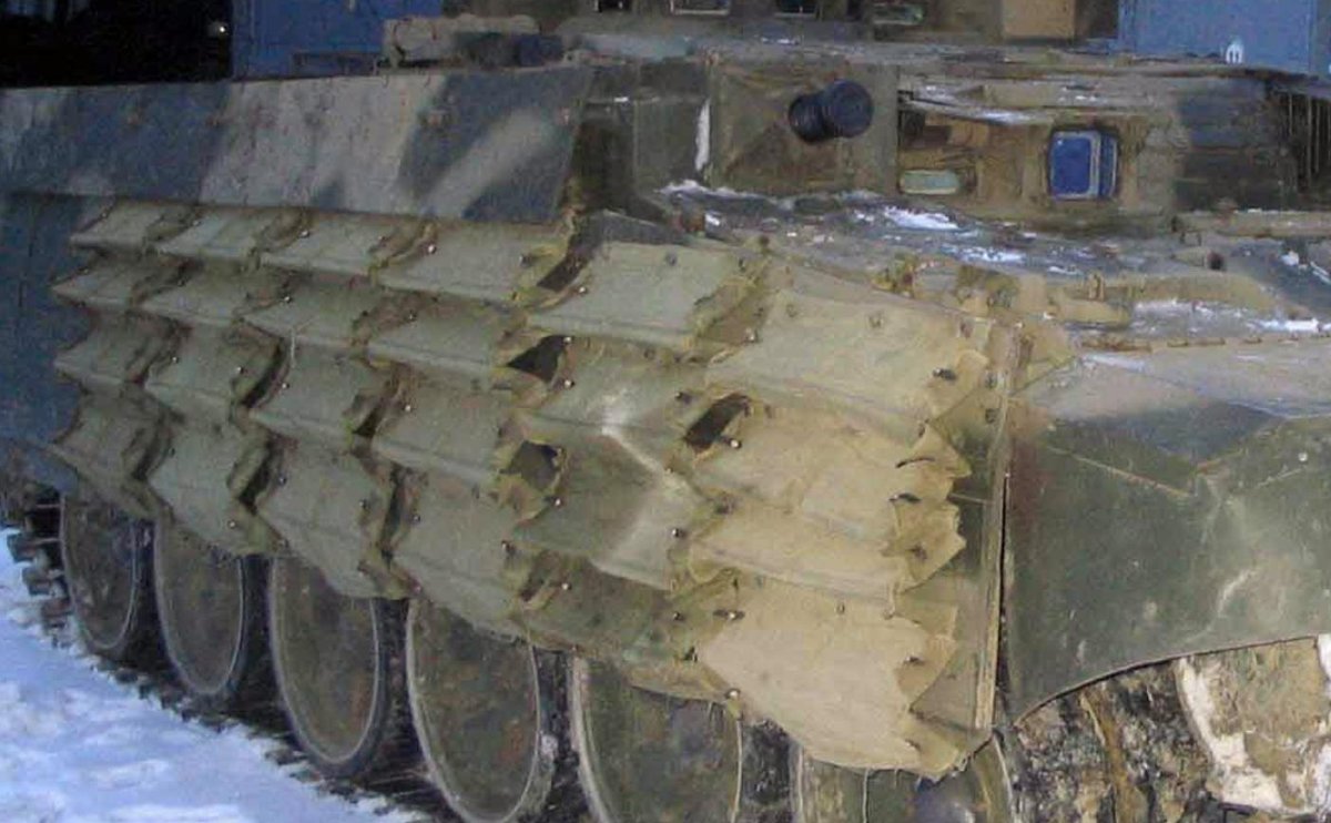 Динамическая защита на танке т-72
