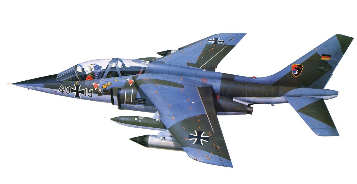 Альфа Джет самолет