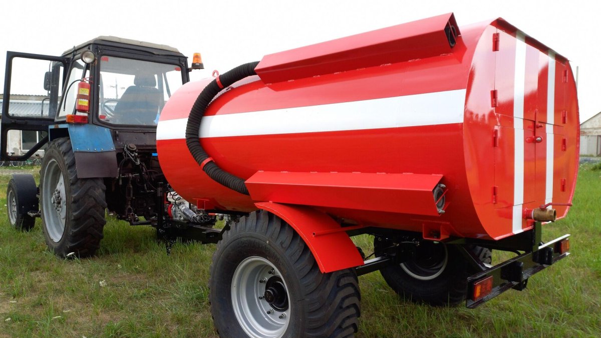 Цистерна прицепная поливомоечная ZKT-5
