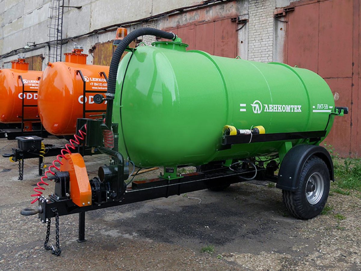 Вакуумная полуприцеп-цистерна ЛКТ-5в