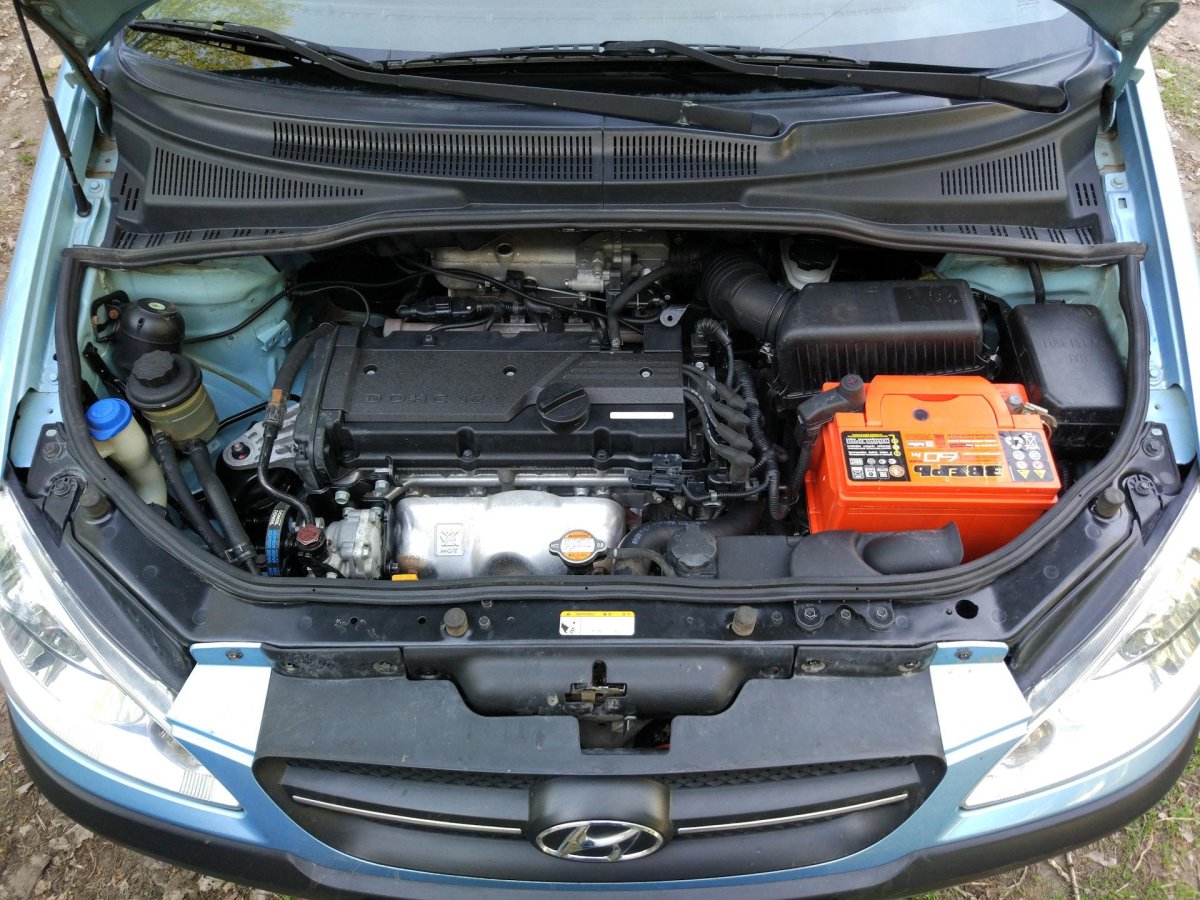 Подкапотка Hyundai Getz 1.4