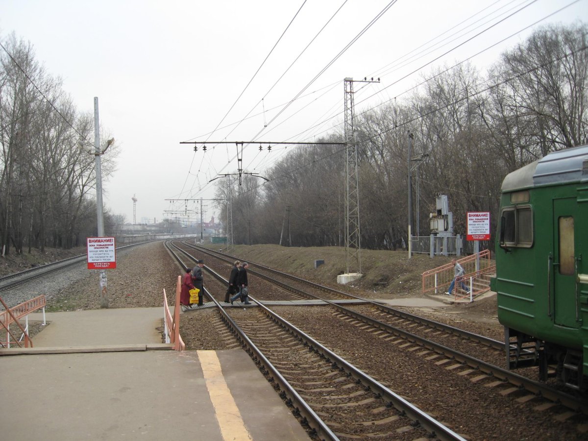 Холщёвики (станция)