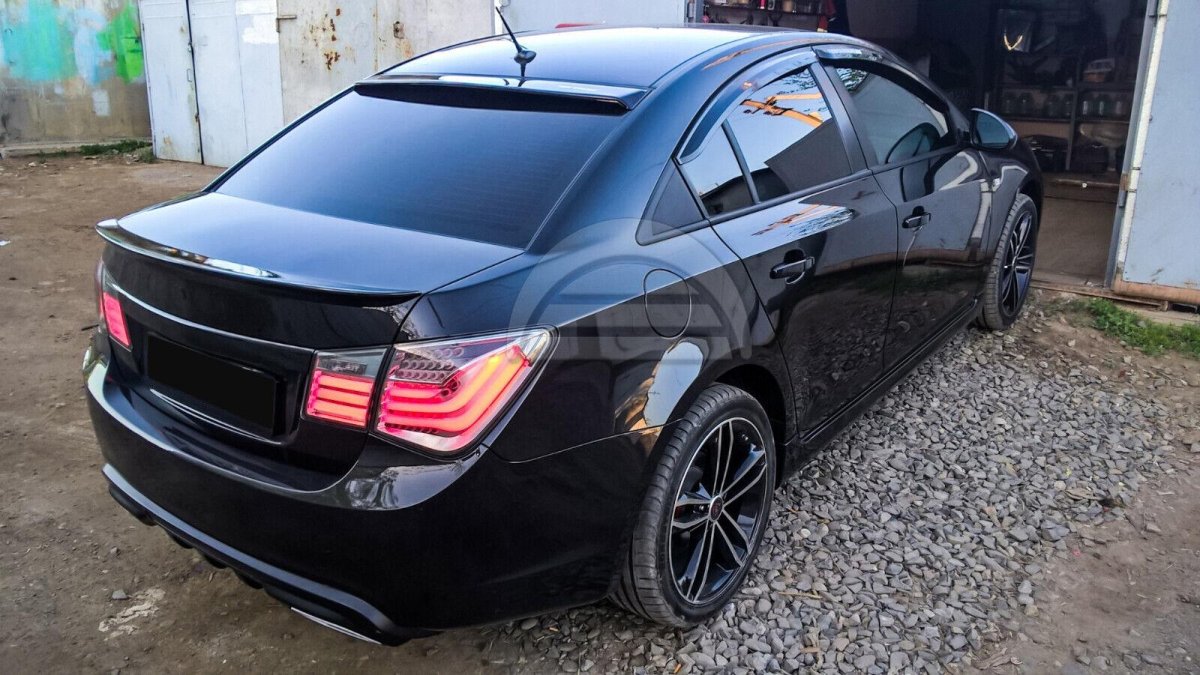 Антихром Шевроле Круз черный