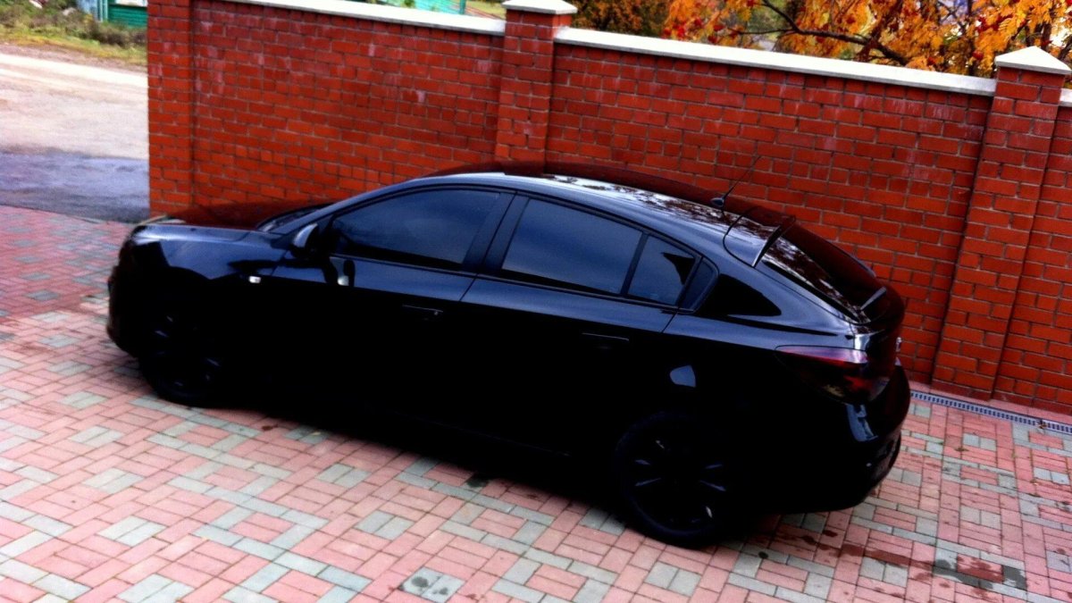 Chevrolet Cruze черный тонированный