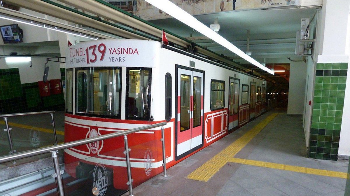 Метро Тюнель Стамбул