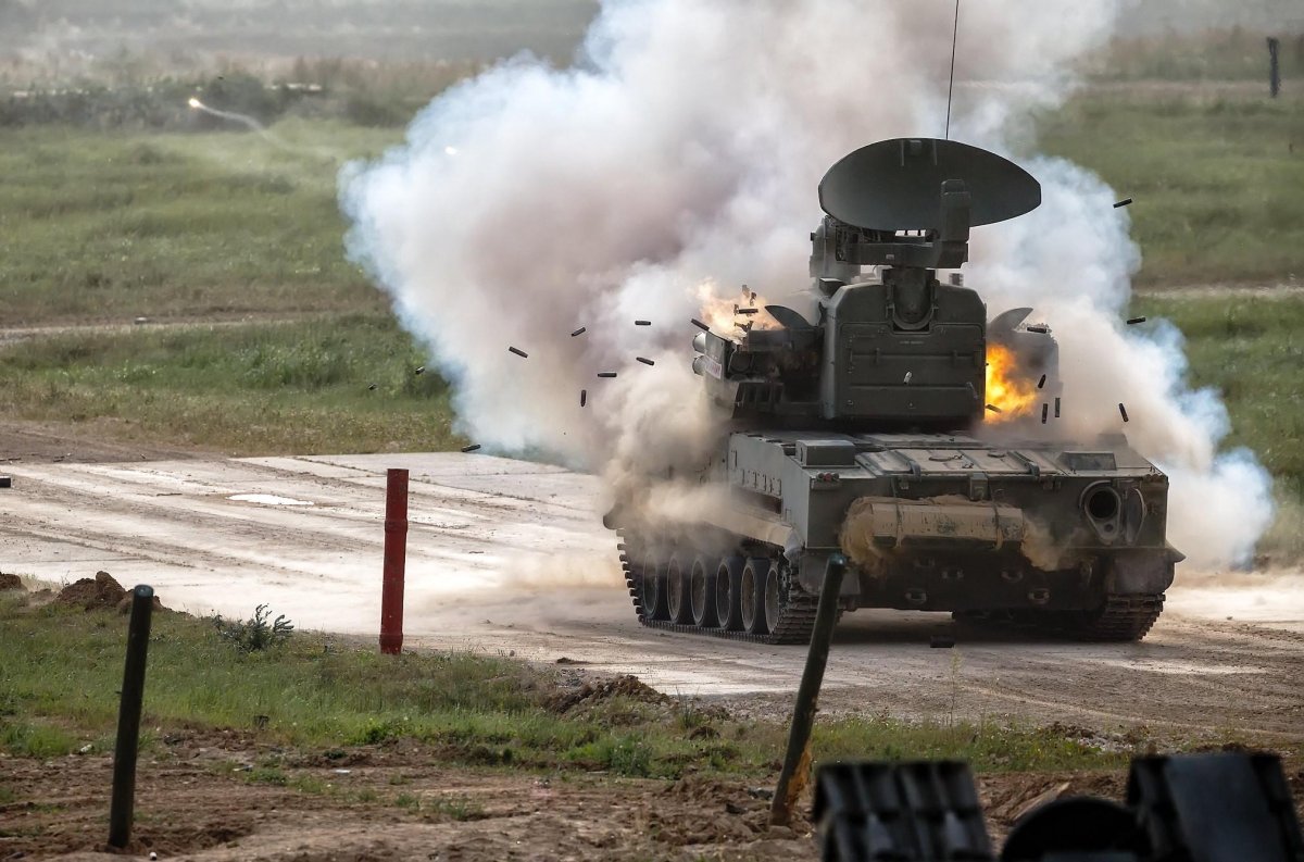 Тунгуска-м1 зенитный пушечно-ракетный комплекс