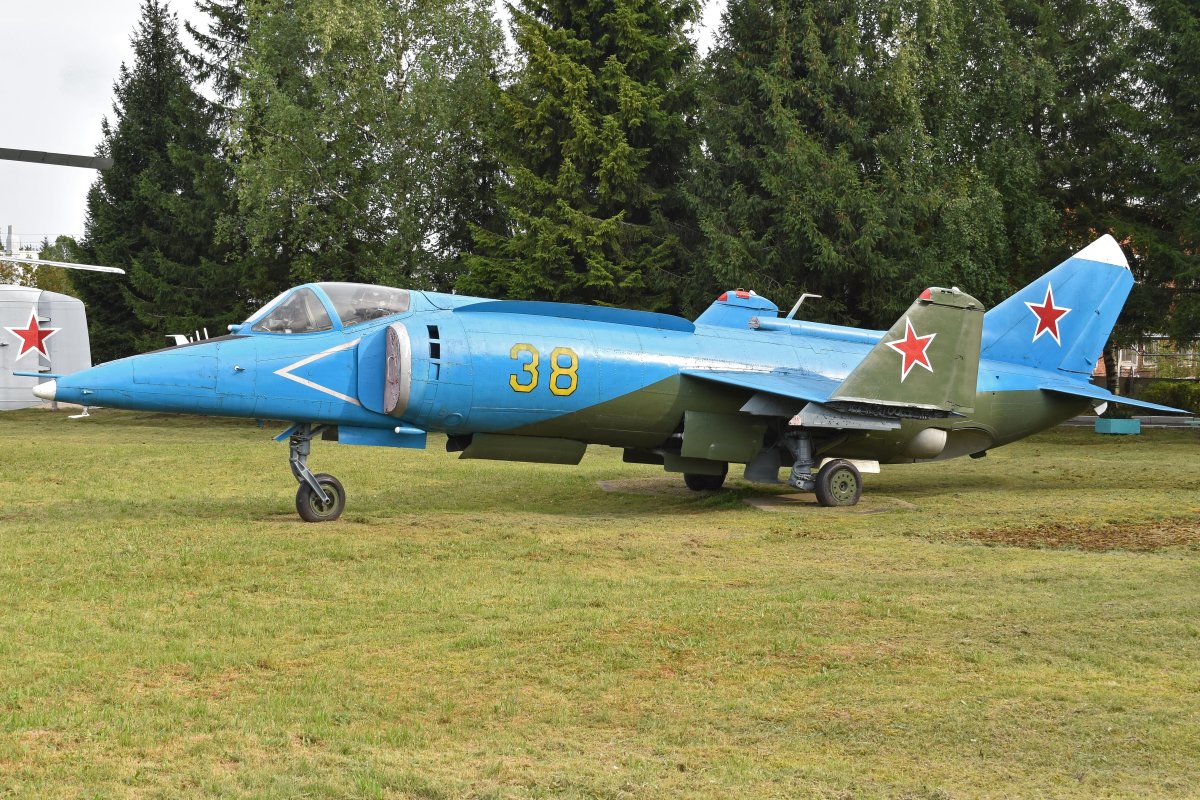 Як-38 фото