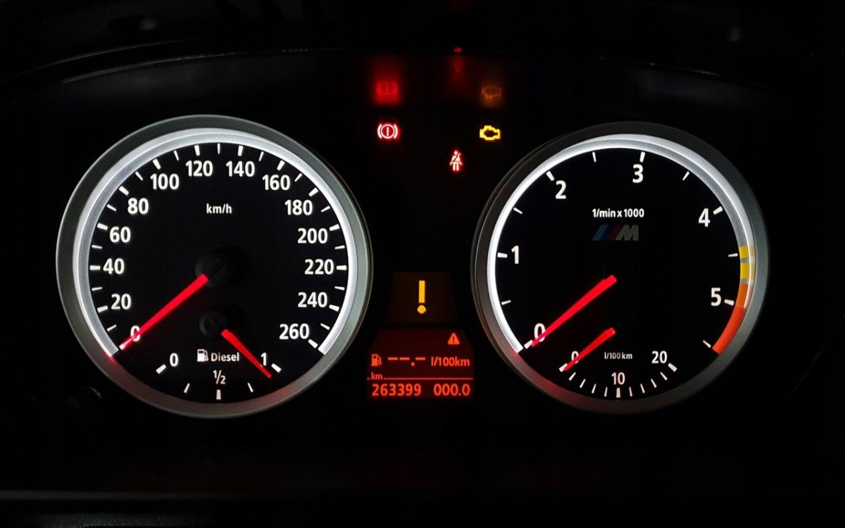 Спидометр БМВ м3