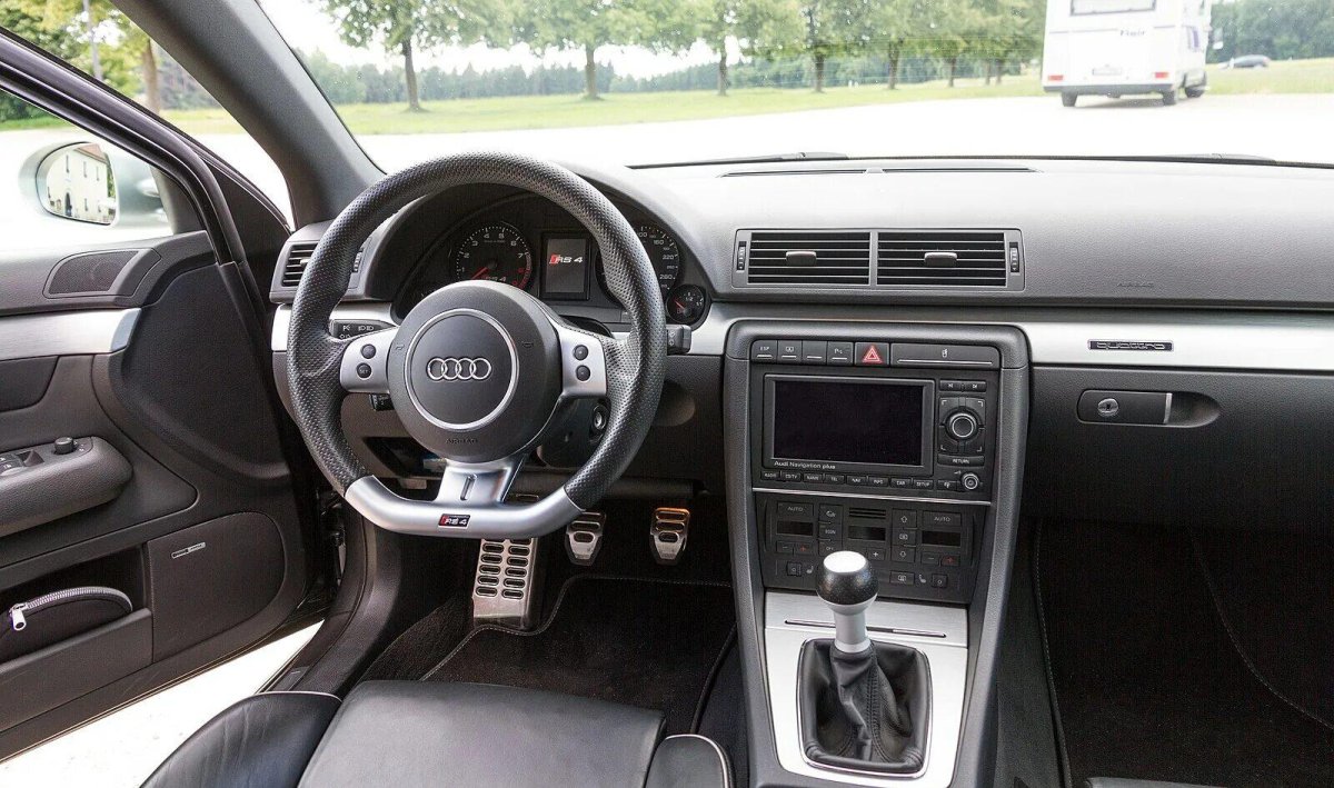 Audi a4 b7 Interior
