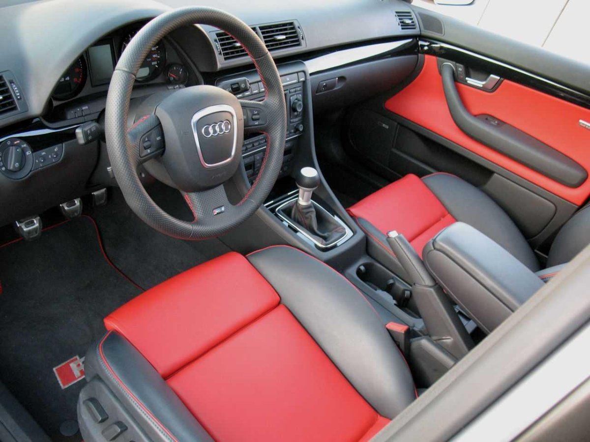 Audi rs4 b7 Interior