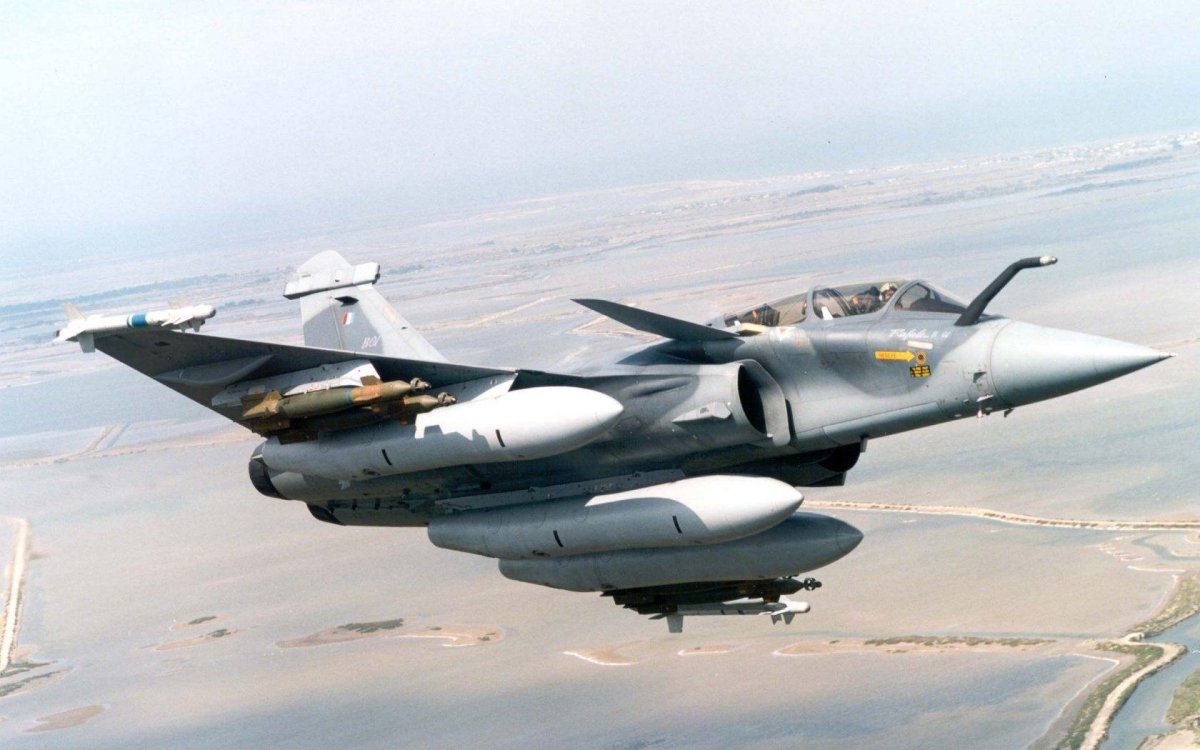 Французский истребитель Rafale