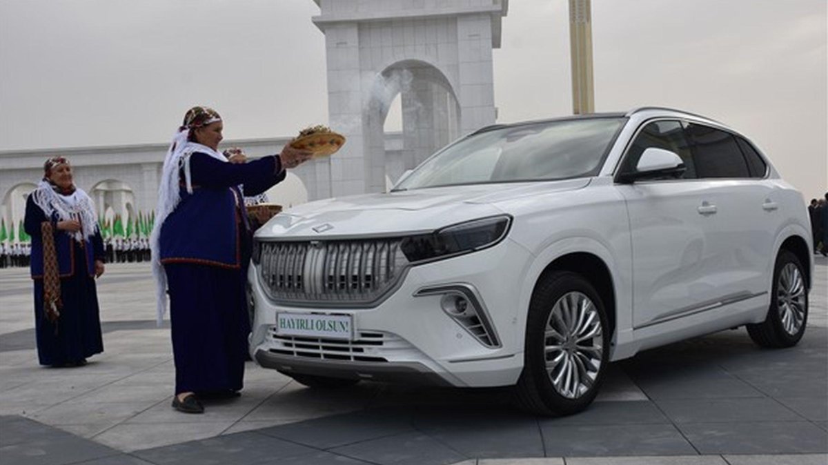 Турецкий электрокар Togg Turkmenistan