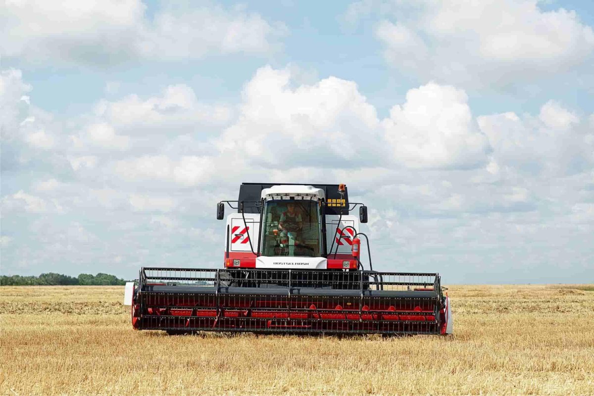 Комбайн Акрос 550
