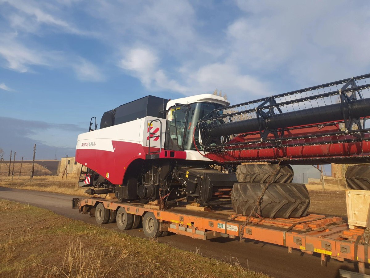 Комбайн Акрос 530