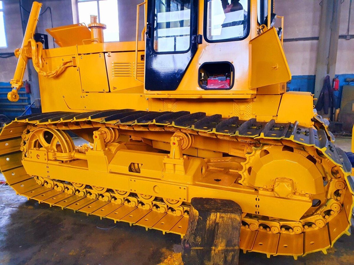  Бульдозер ЗТМ б10мб