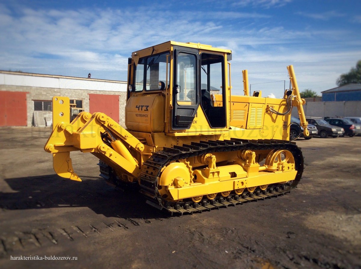 Бульдозер ЧТЗ б10м