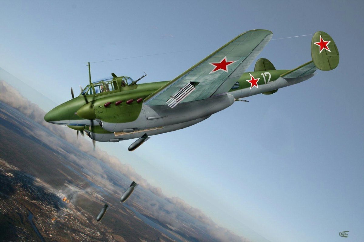 Самолет пе-2