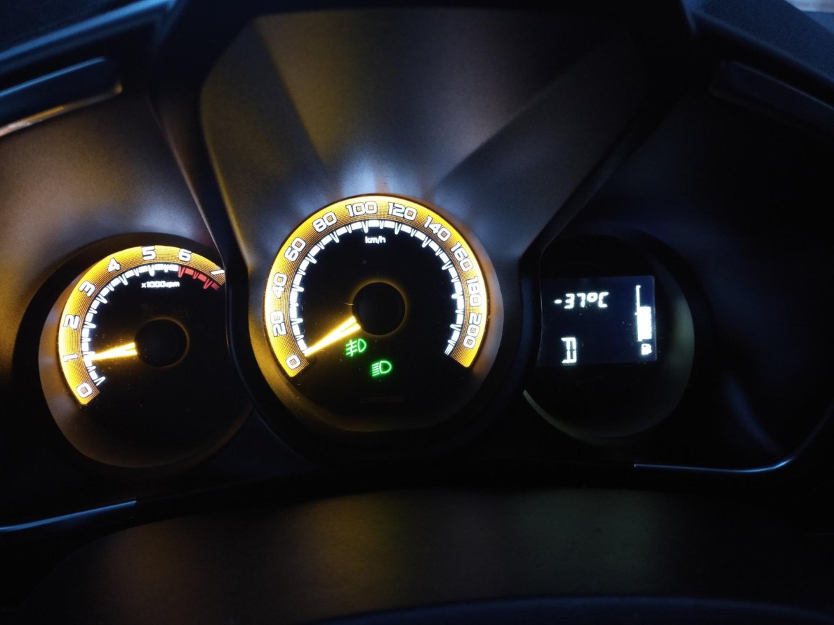 Замена приборной панели Хрей от кросса