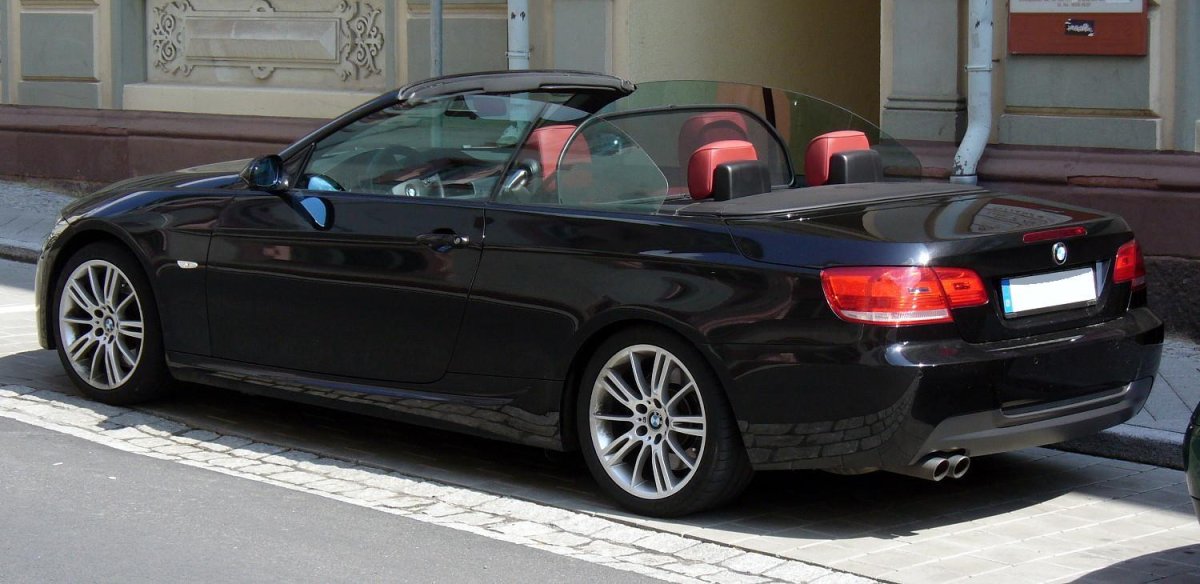 BMW e93 Black