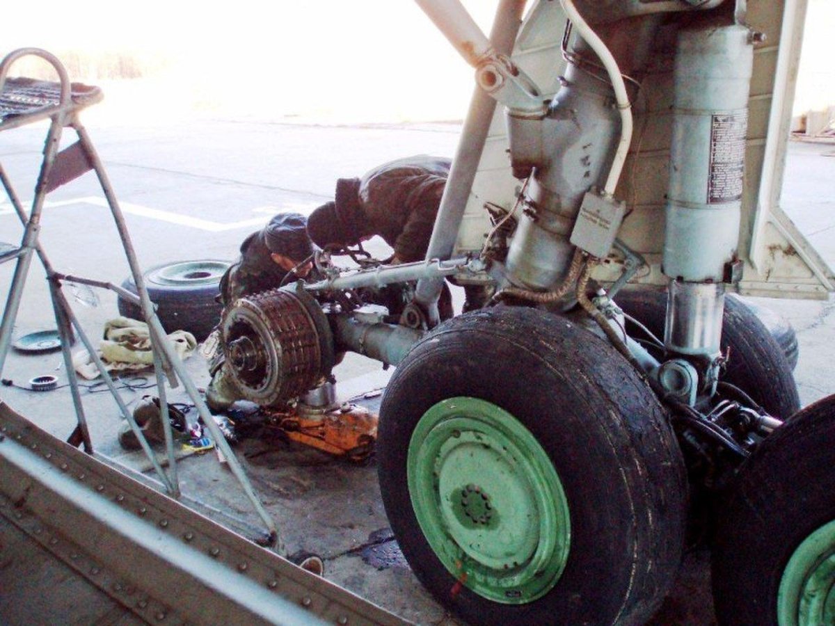 Шасси ту 22м3