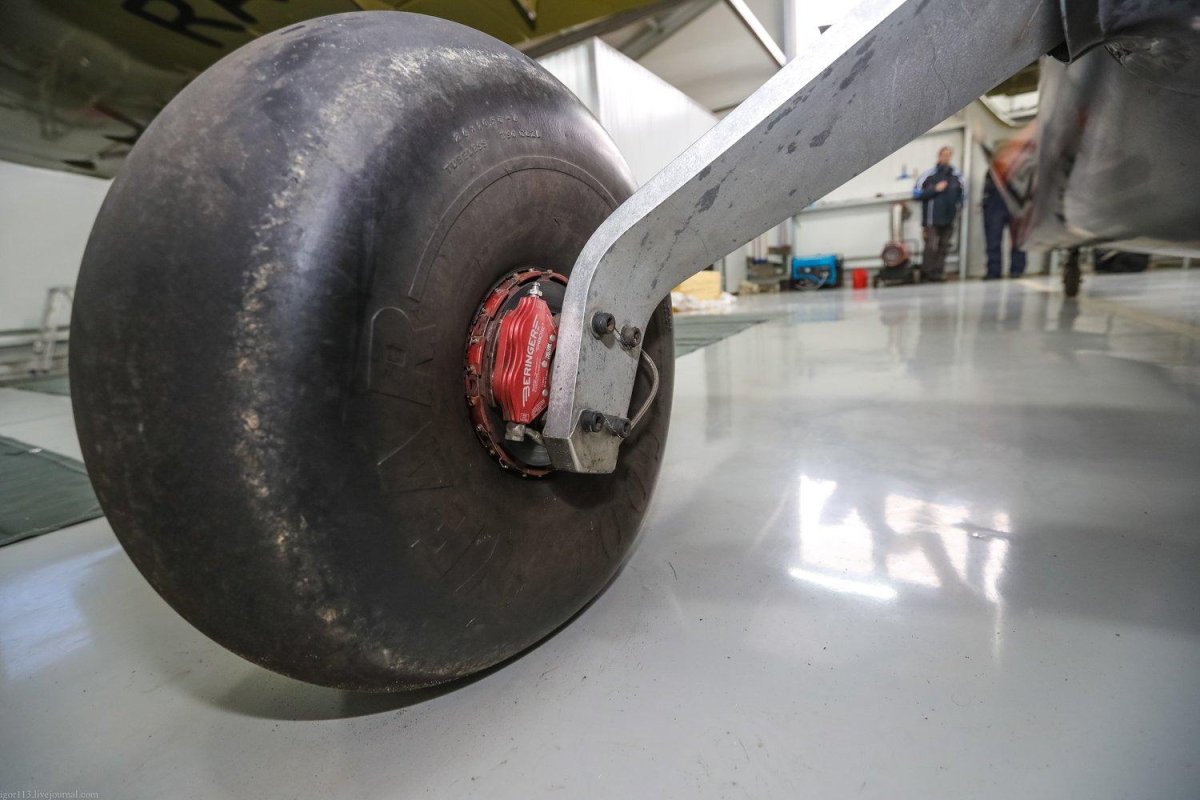 Ил 62 задние шасси