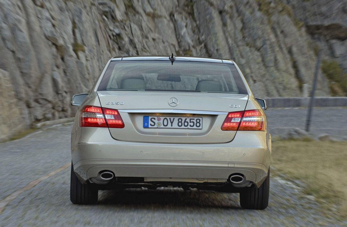 Мерседес e350 w212