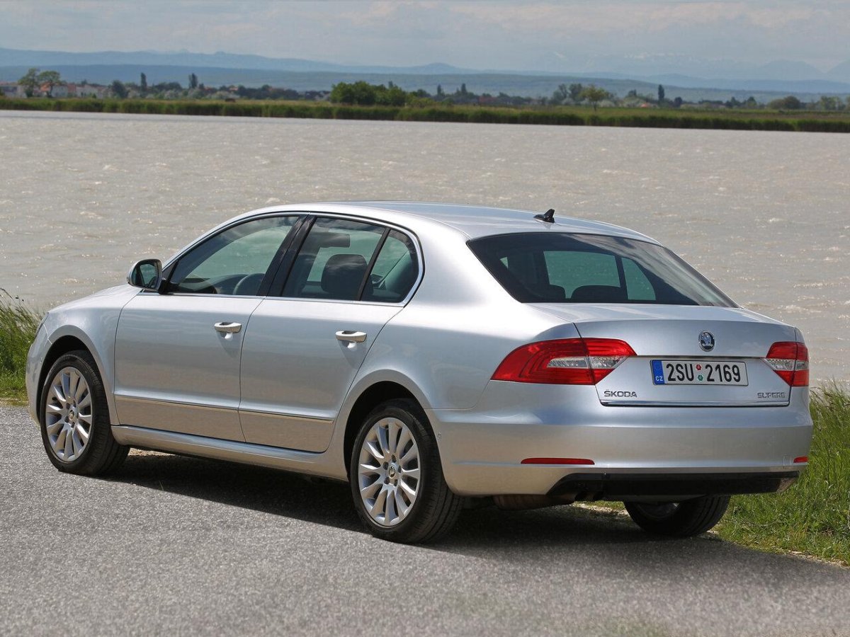 Skoda Superb 2013