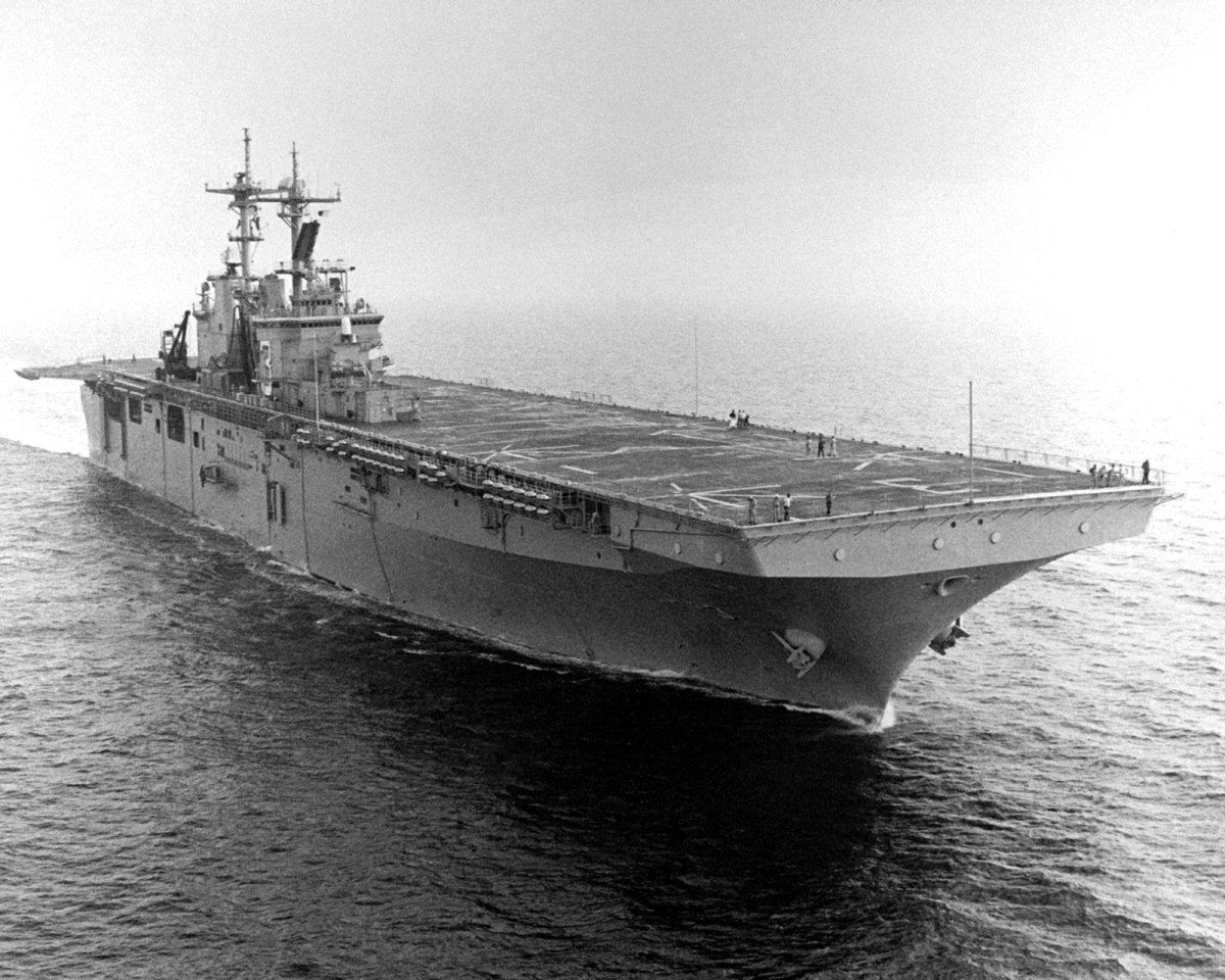 USS Kearsarge (LHD-3)