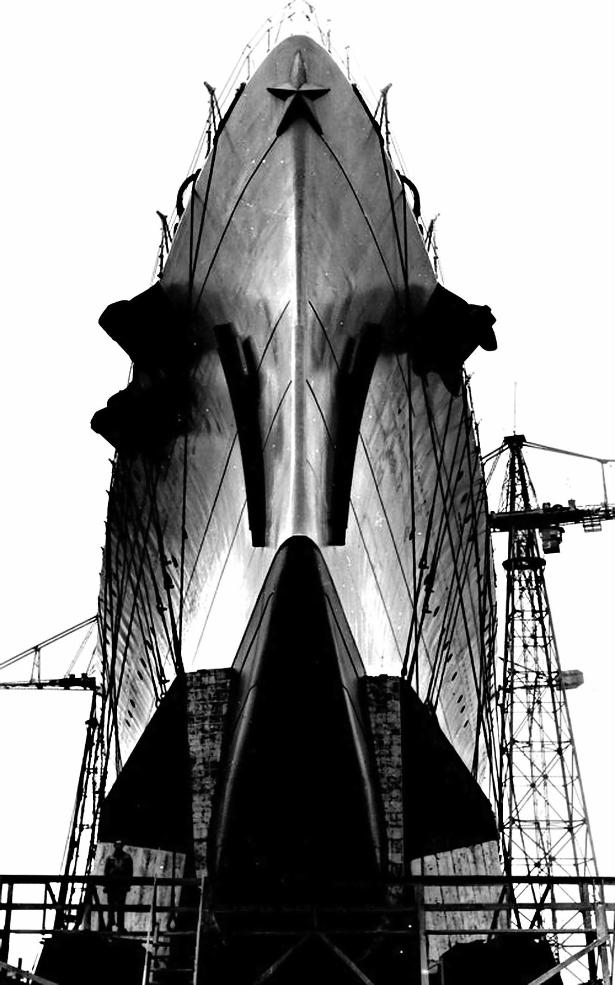 Имперо линкор