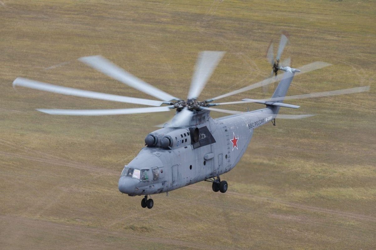 Грузовой вертолёт ми-26