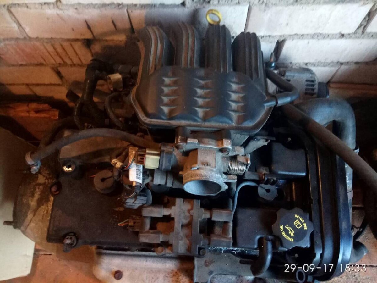 Мотор Крайслер 2.4