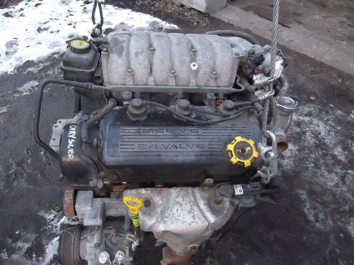 Двигатель Крайслер Циррус 2.5