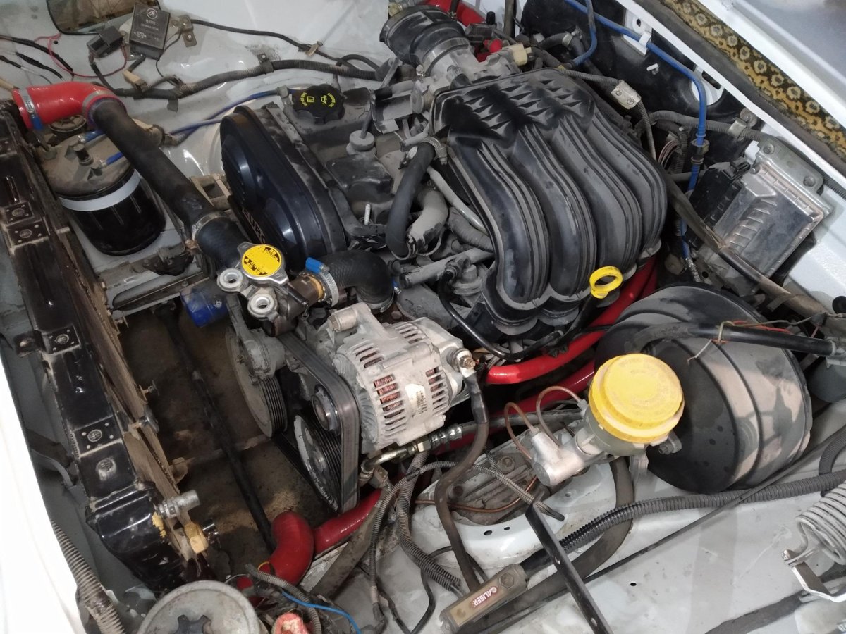 ГАЗ 3102 Крайслер 2.4