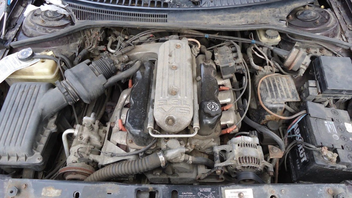 Мотор Крайслер 3.3