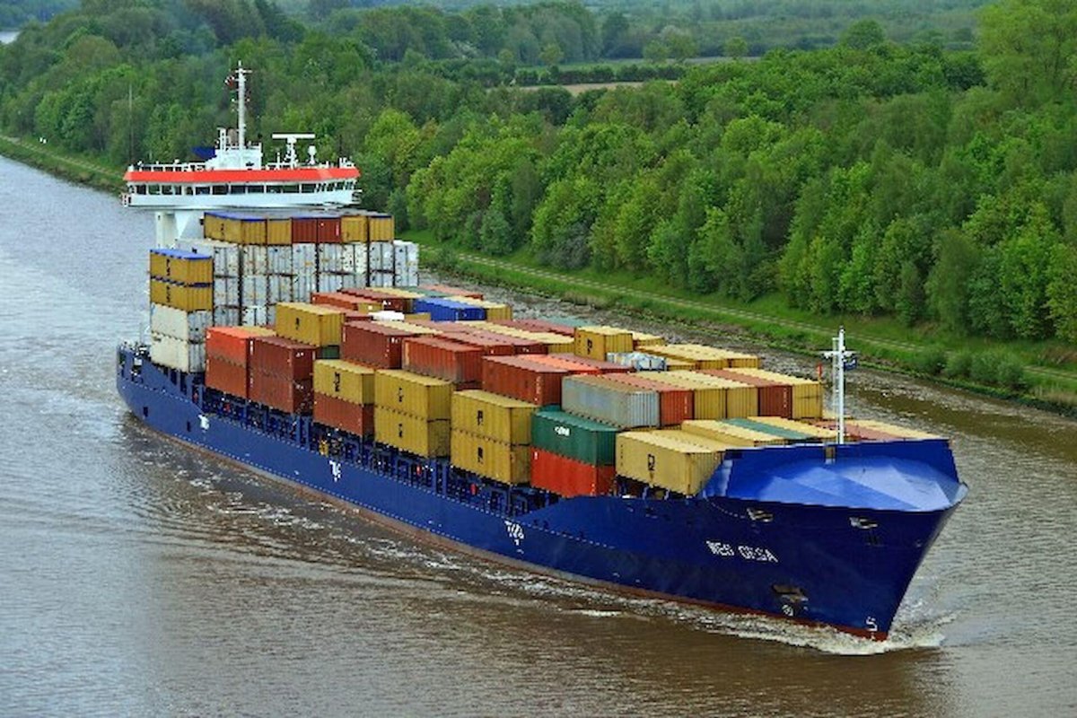 Грузовместимость судна