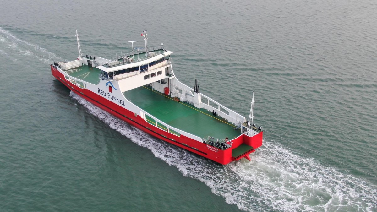 Грузовой паром