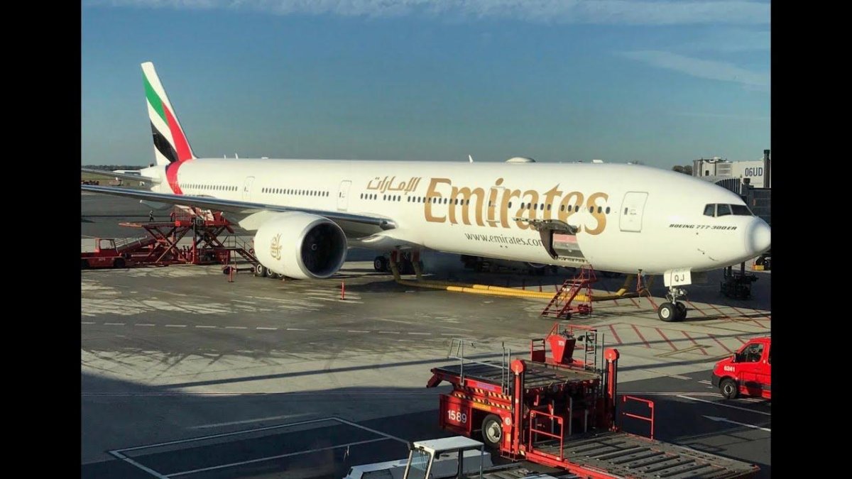 Самолёт Boeing 777-300