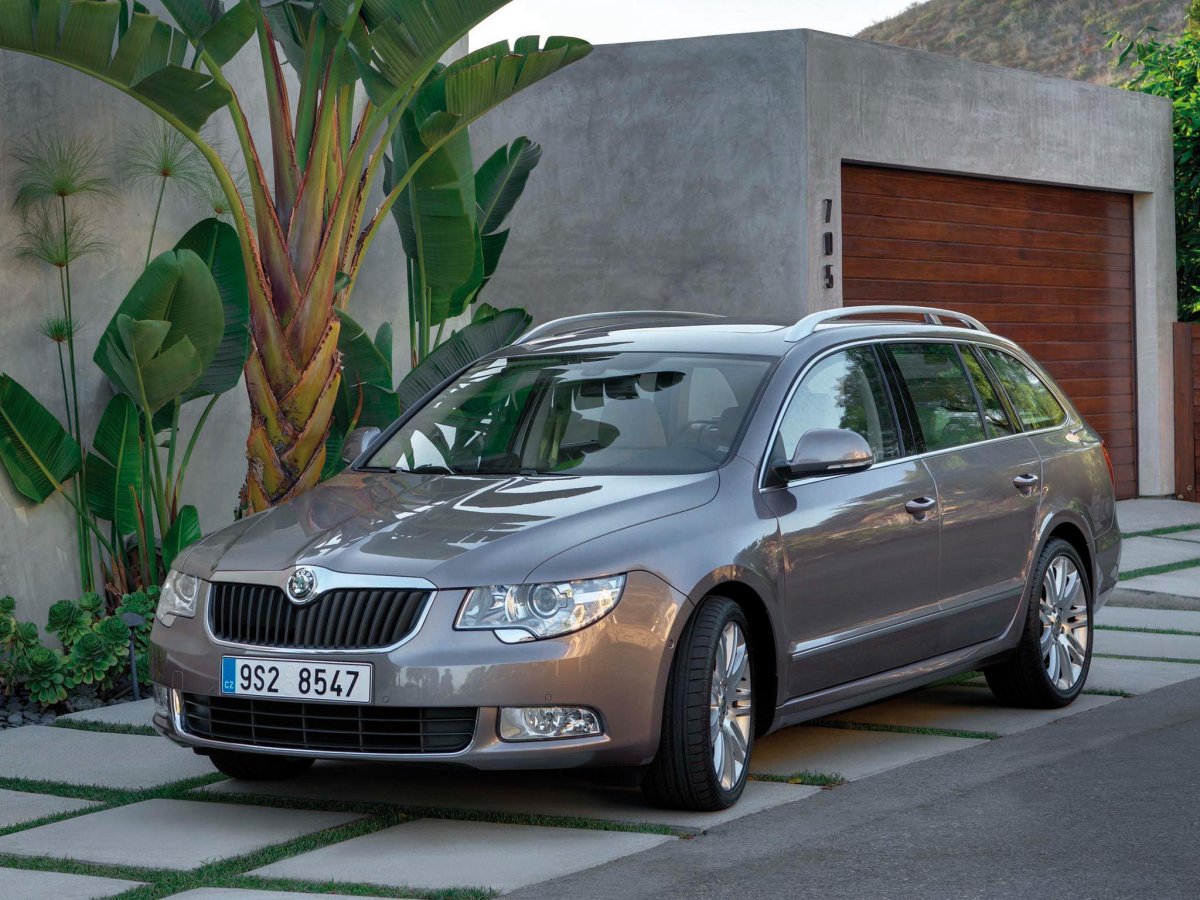 Skoda Superb 2