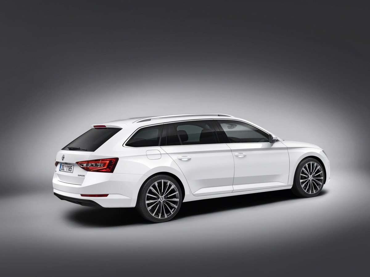 Skoda Superb 2016 универсал