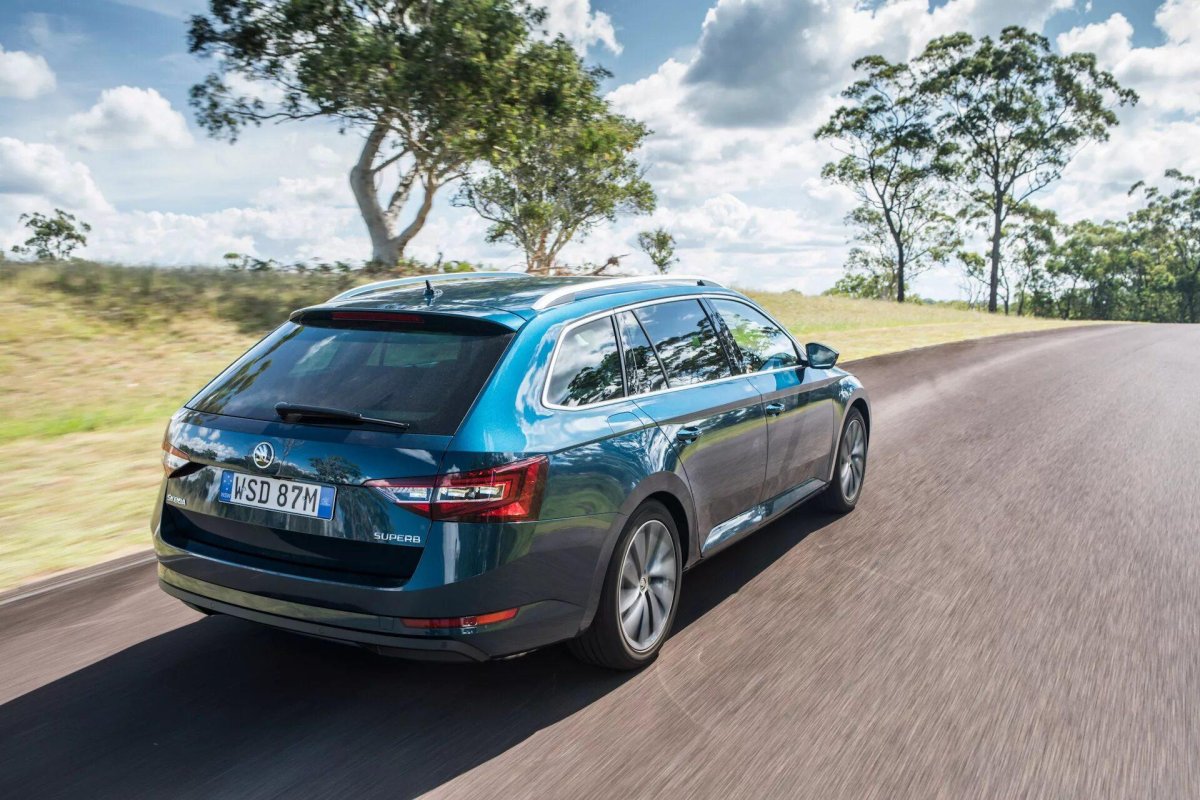 Skoda Superb 2019 универсал