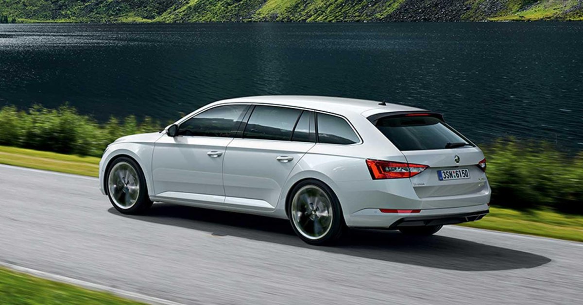 Skoda Superb универсал 2021